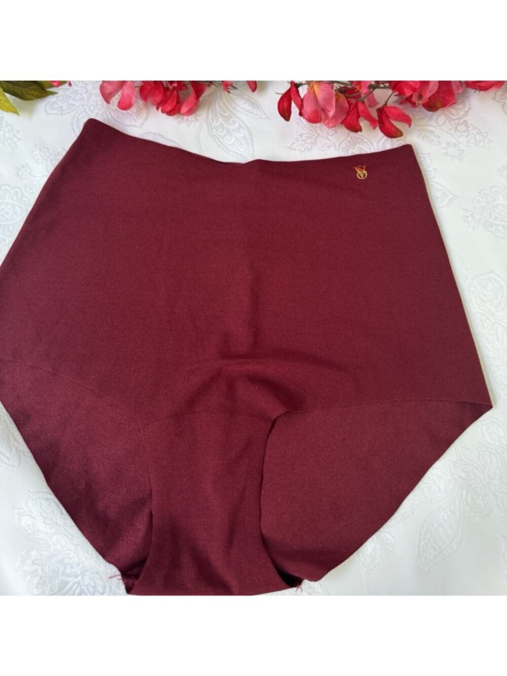 VICTORIA'S SECRET S BURGUNDY HI WAIST SEAMLESS SMOOTH BRIEF SLIP PANTIES NWT